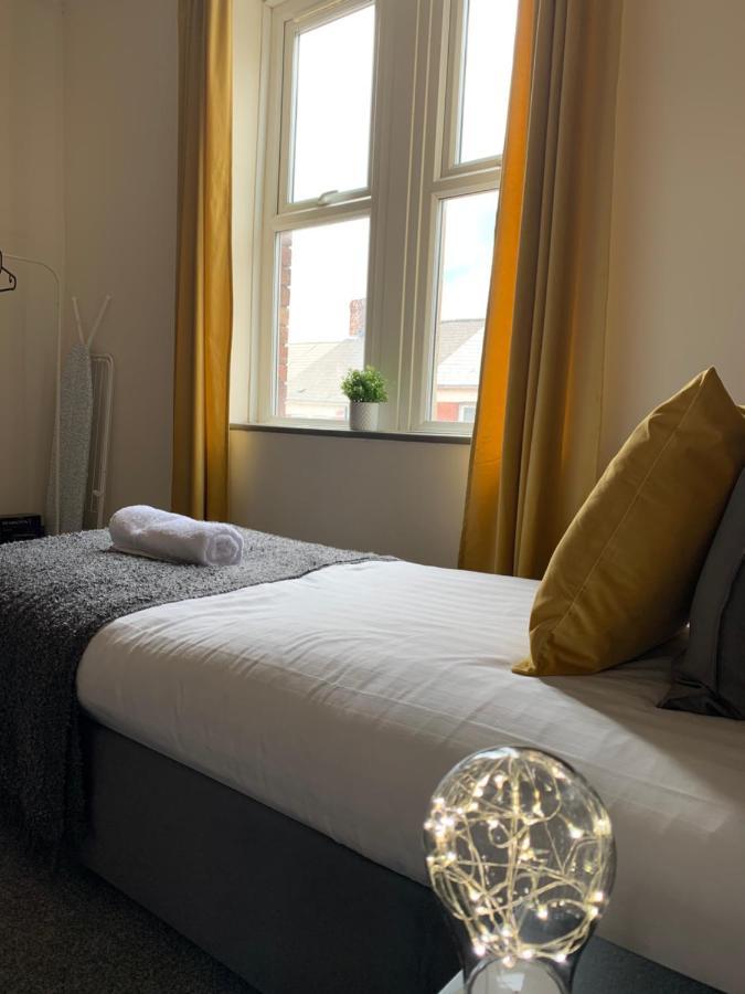 Balfour3-3 Bdrm 5 Beds Contractor Digs Spacious 게이츠헤드 외부 사진
